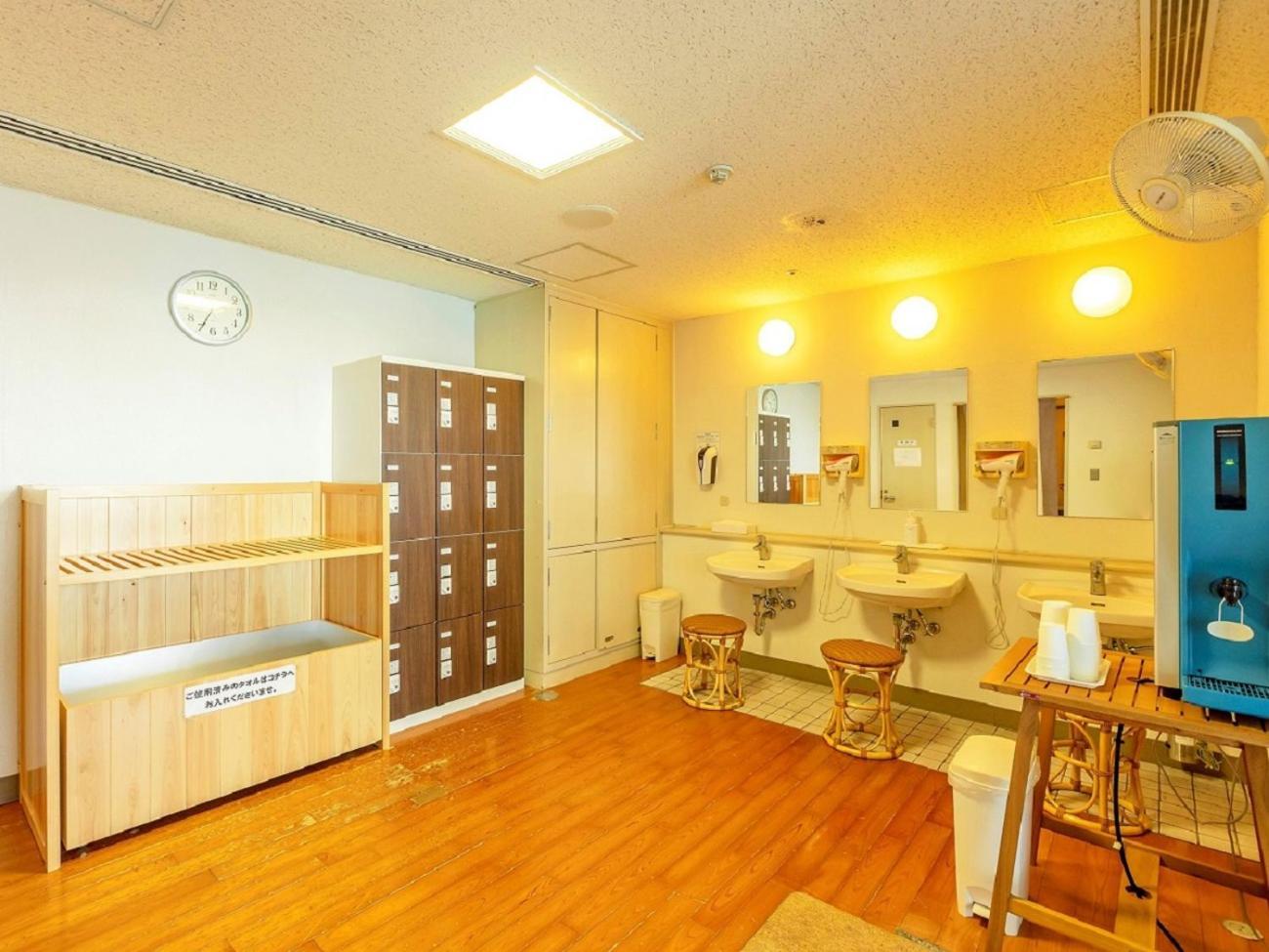 Nichinankaigan Nango Prince Hotel Buitenkant foto